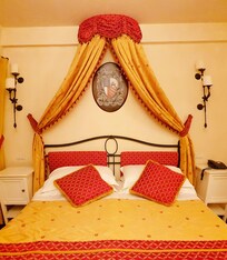 Nice to look at but pillows & mattress quite hard.