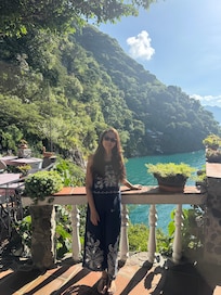 Everywhere you look it’s beautiful! This place is right next to the restaurant.