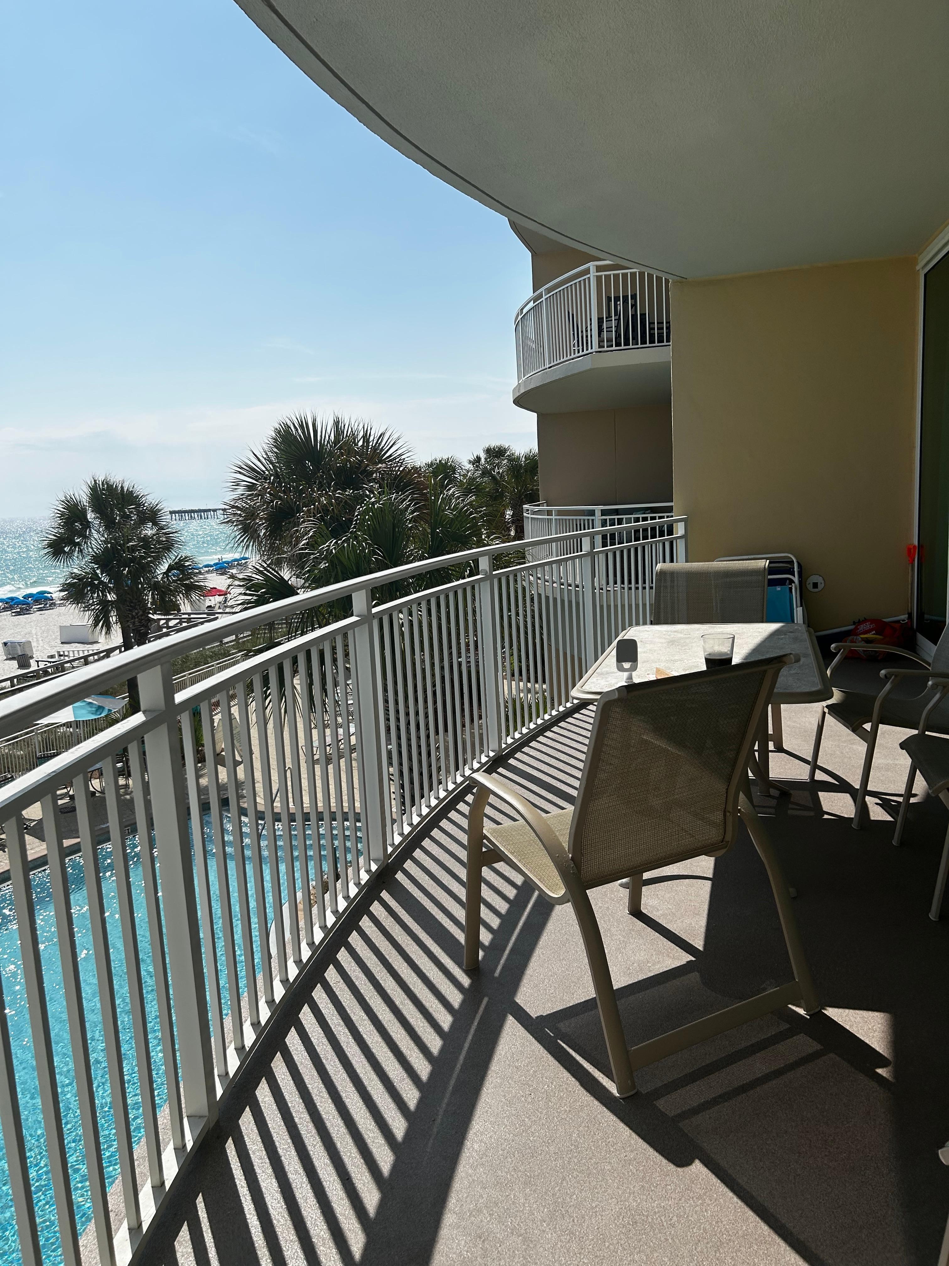Aqua 201 Balcony