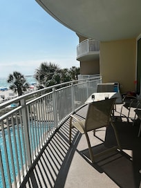 Aqua 201 Balcony