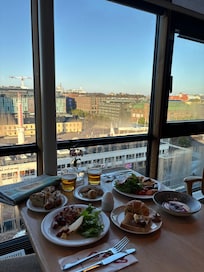 朝食