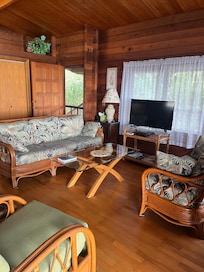 Very comfortable living area to unwind after being out exploring all day!