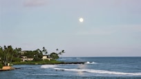 Moon over Poipu as seen from the lanai.