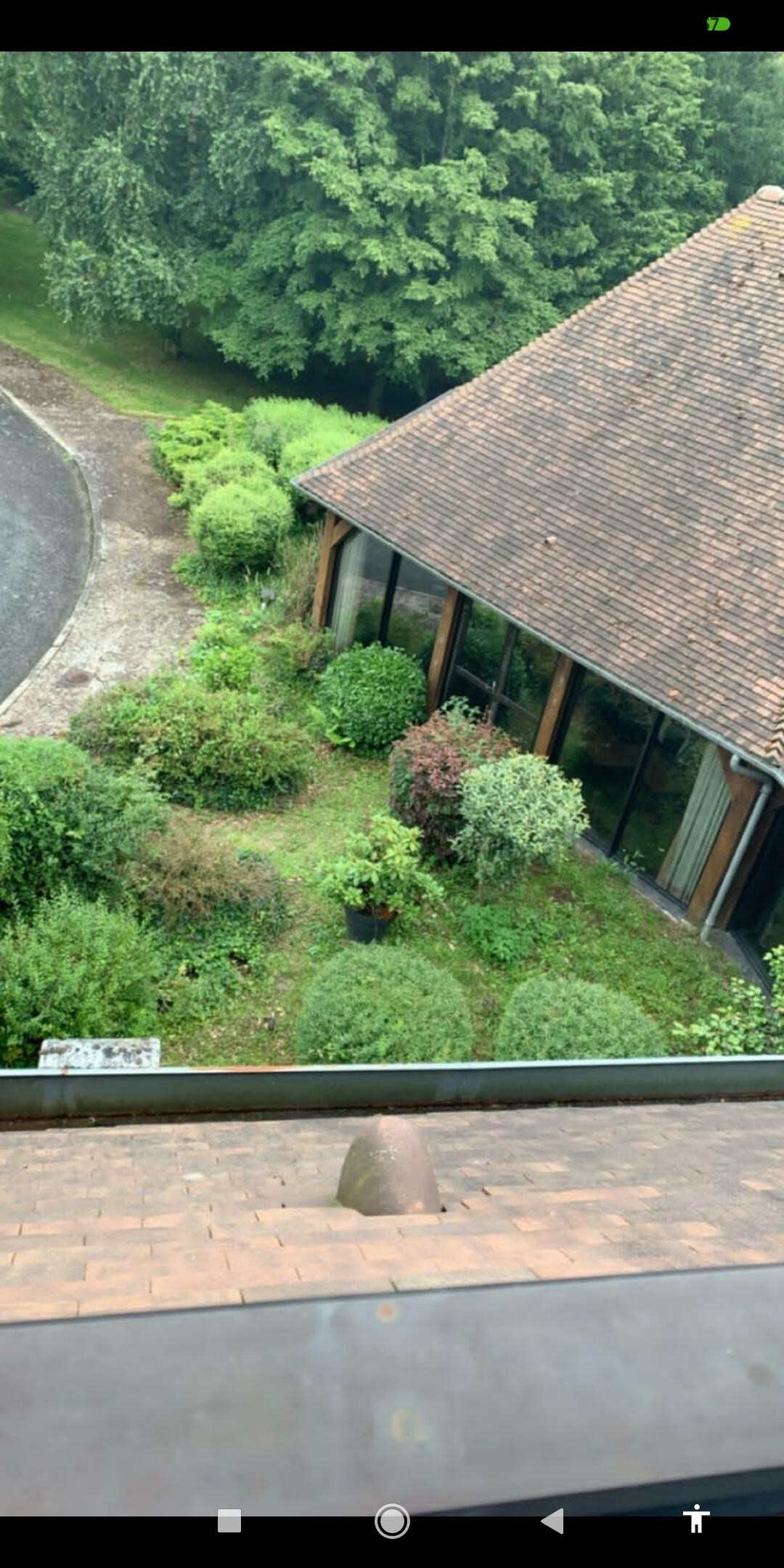 Ma vue depuis une des deux chambres.