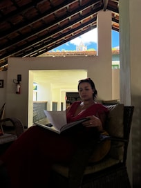 Um dos inúmeros cantinhos para leitura