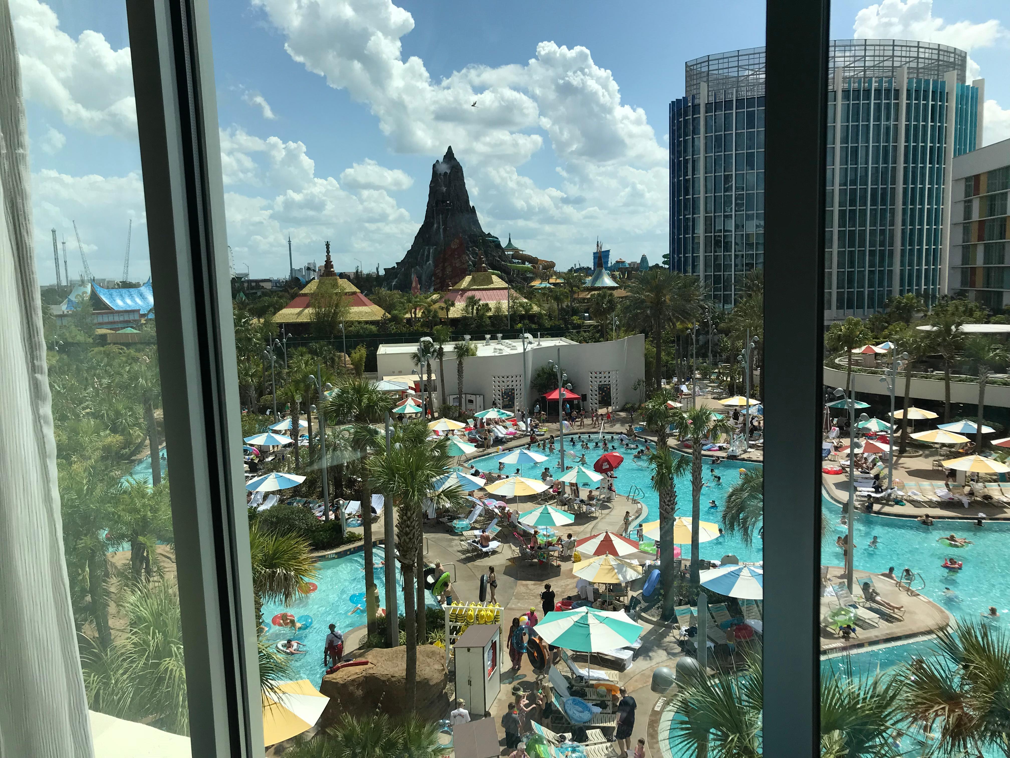 Book Universal's Cabana Bay Beach Resort | Orlando Hotel Deals