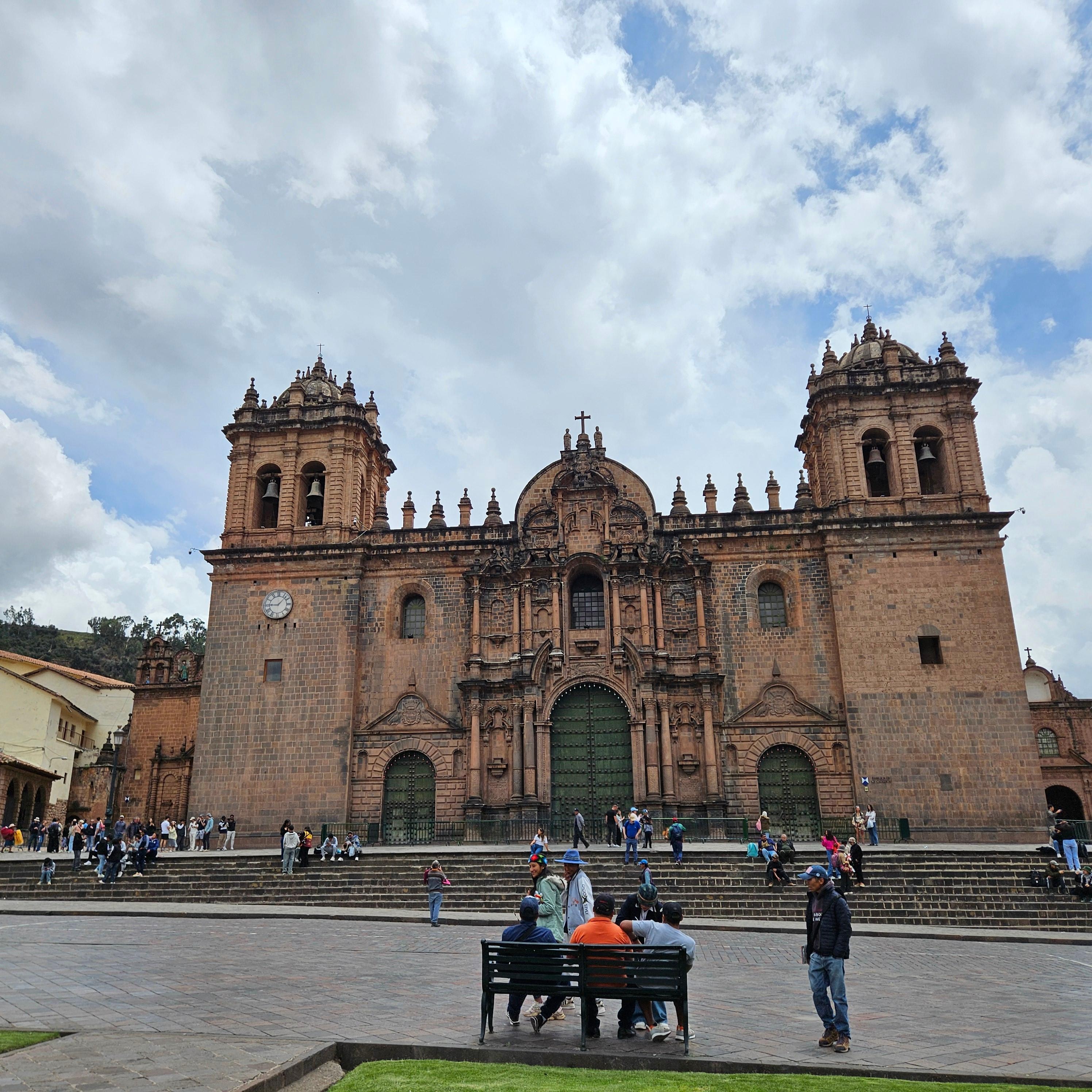 Plaza de Armas church