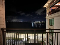 King balcony room view 😊