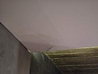 Wasserschaden im Wohnzimmer