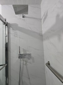 Modern shower