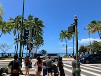 ホテルからワイキキビーチへ