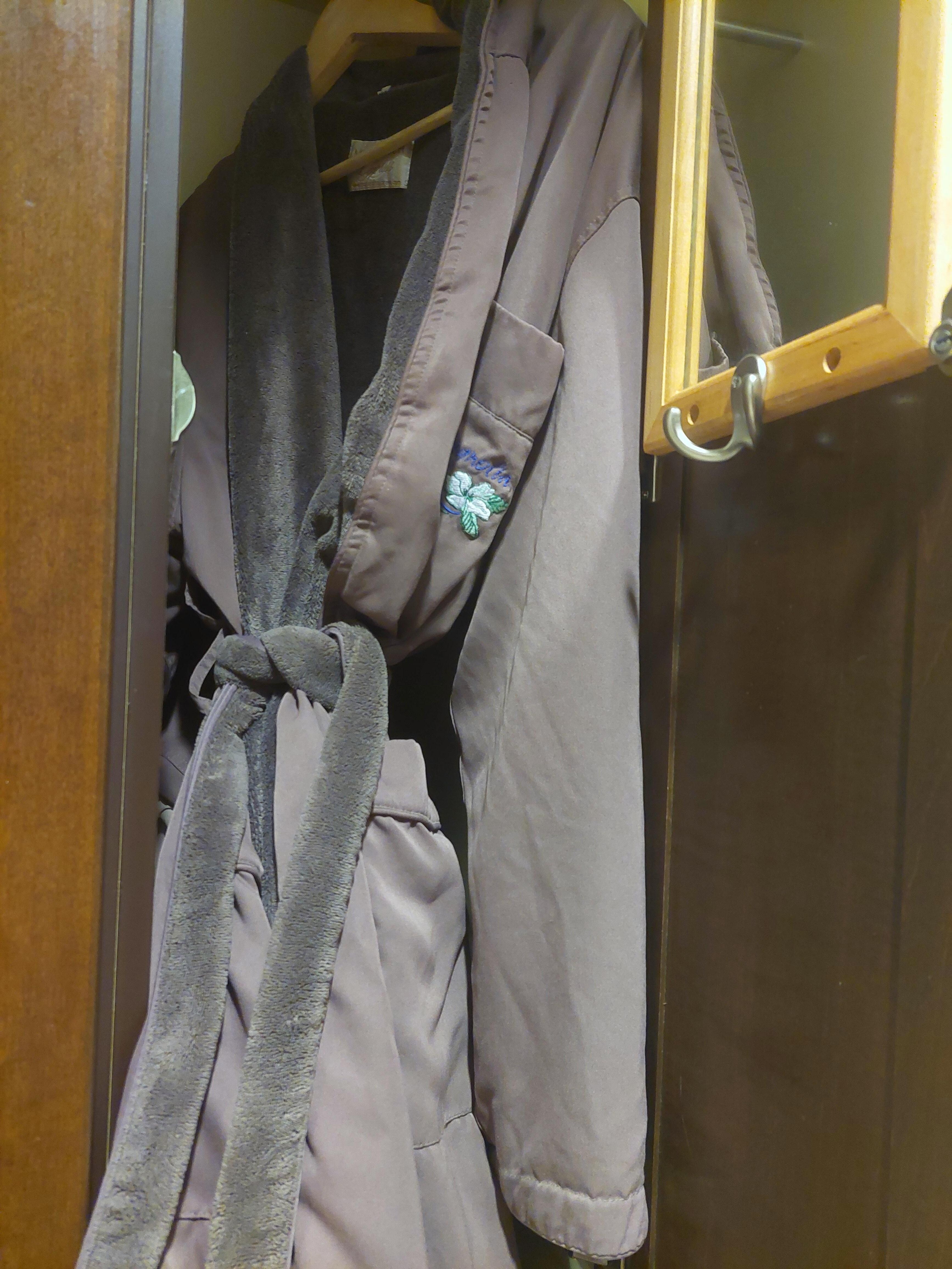 Lux spa robes