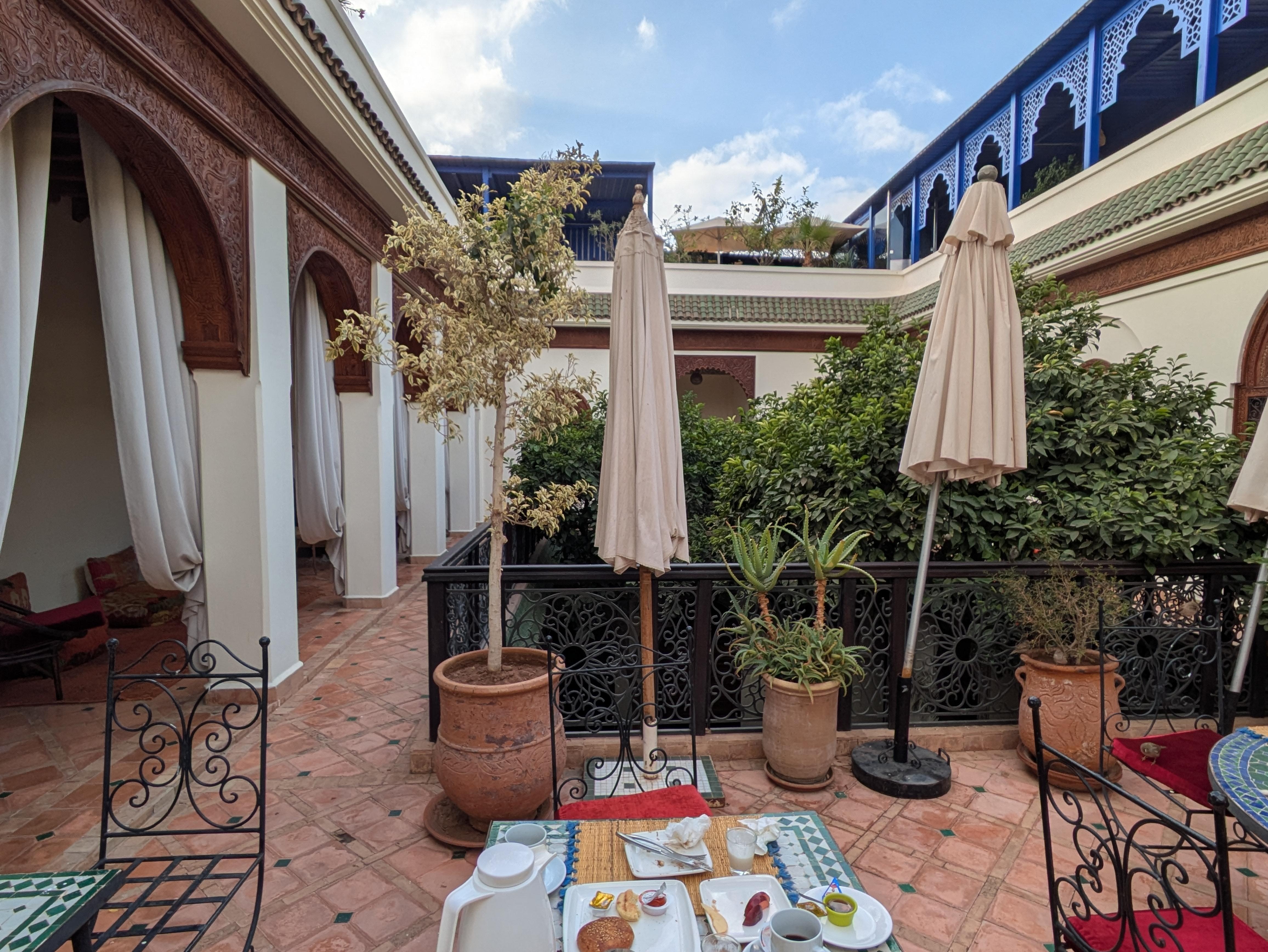 Breakfast area upper floor 