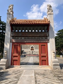 Quing dynasty mausoleum