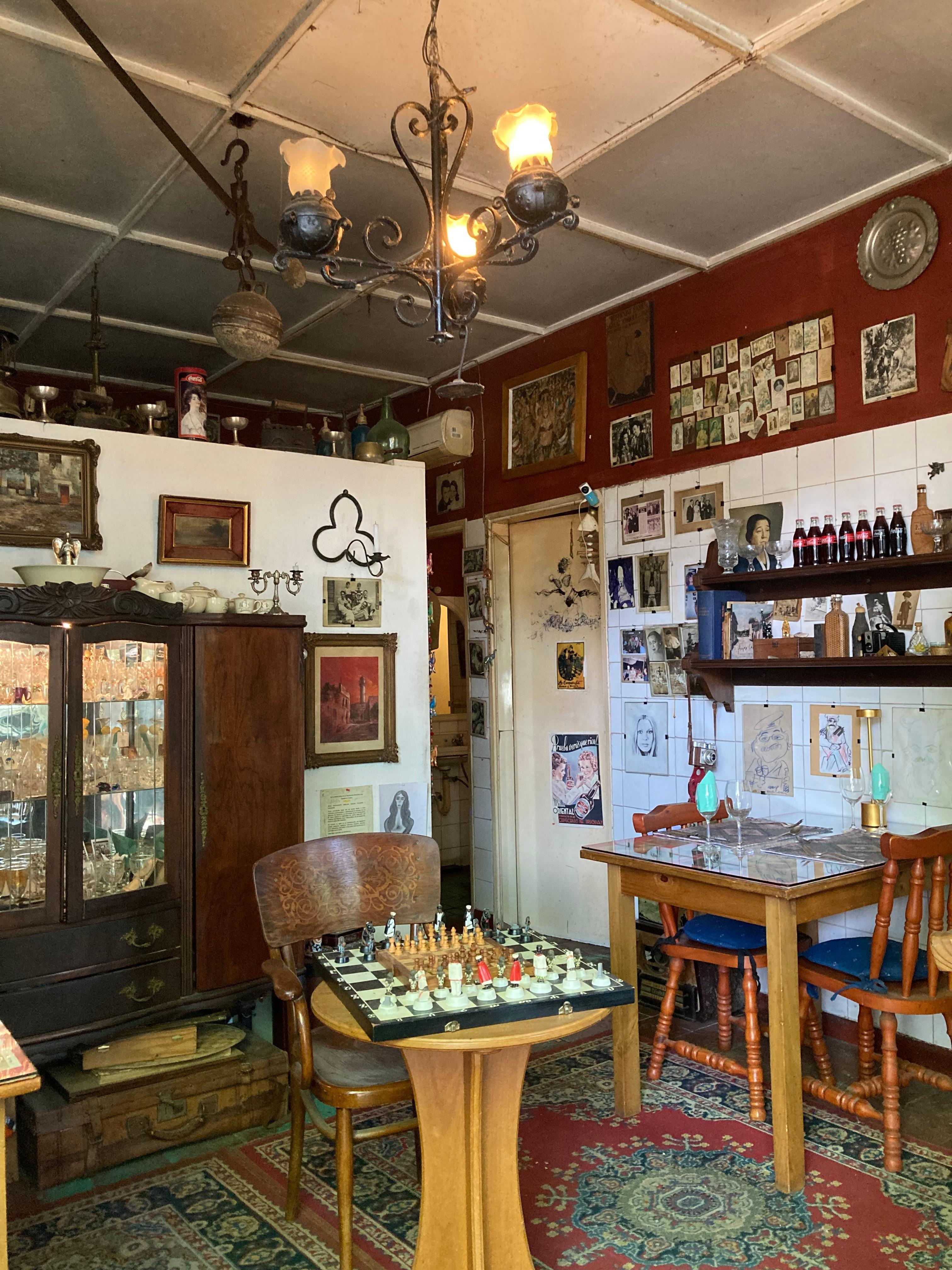 Excellent traditional Italian cuccina about three blocks from hotel.  