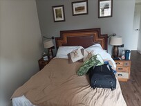 King size bed prior to leaving.