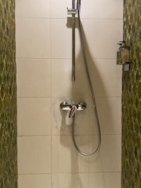 Basic shower, far from four-star standards.