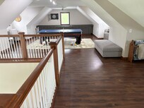 Pool / Ping pong room
