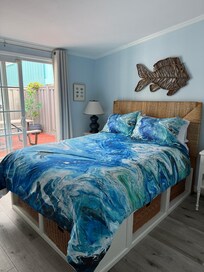 Queen bedroom