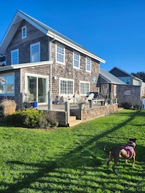 Perfect location, and fenced yard!