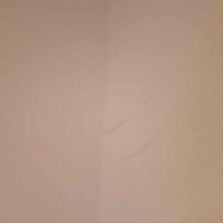 Dirty walls/cobwebs
