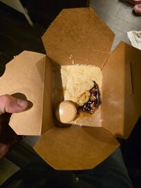 This was the Creme brulee, that was chosen "to go" for me.