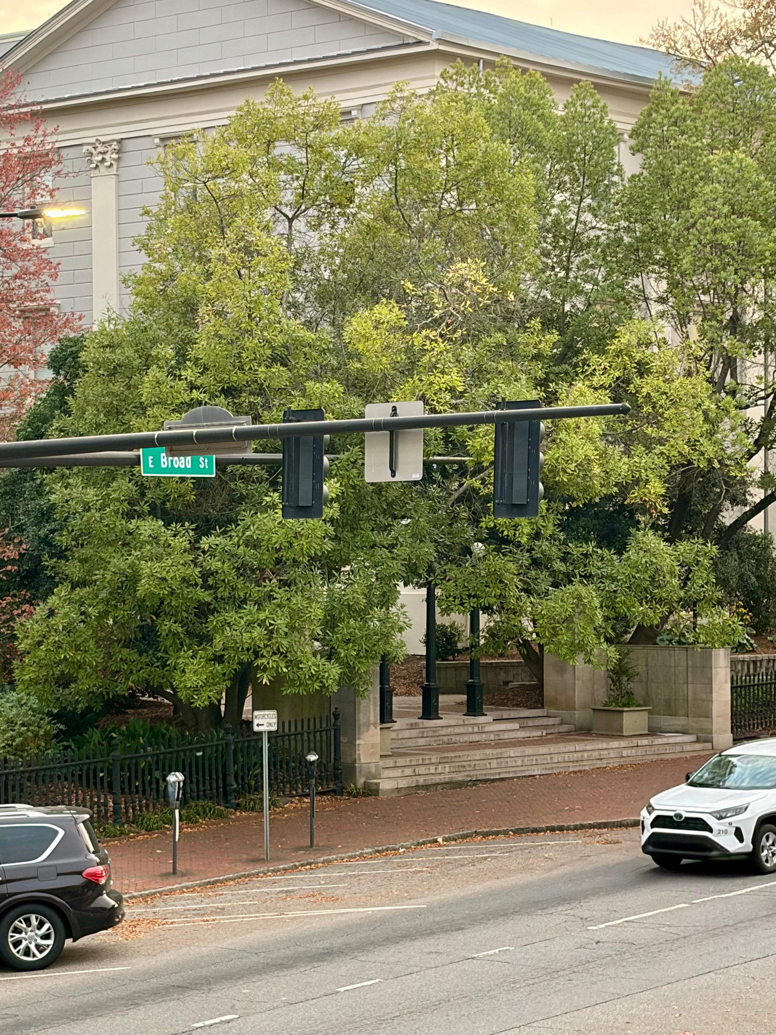 You can see The Arch from the window!