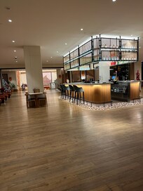 Lobby bar