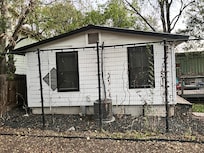 This is the 2nd structure that is counted as bedrooms 3 & 4