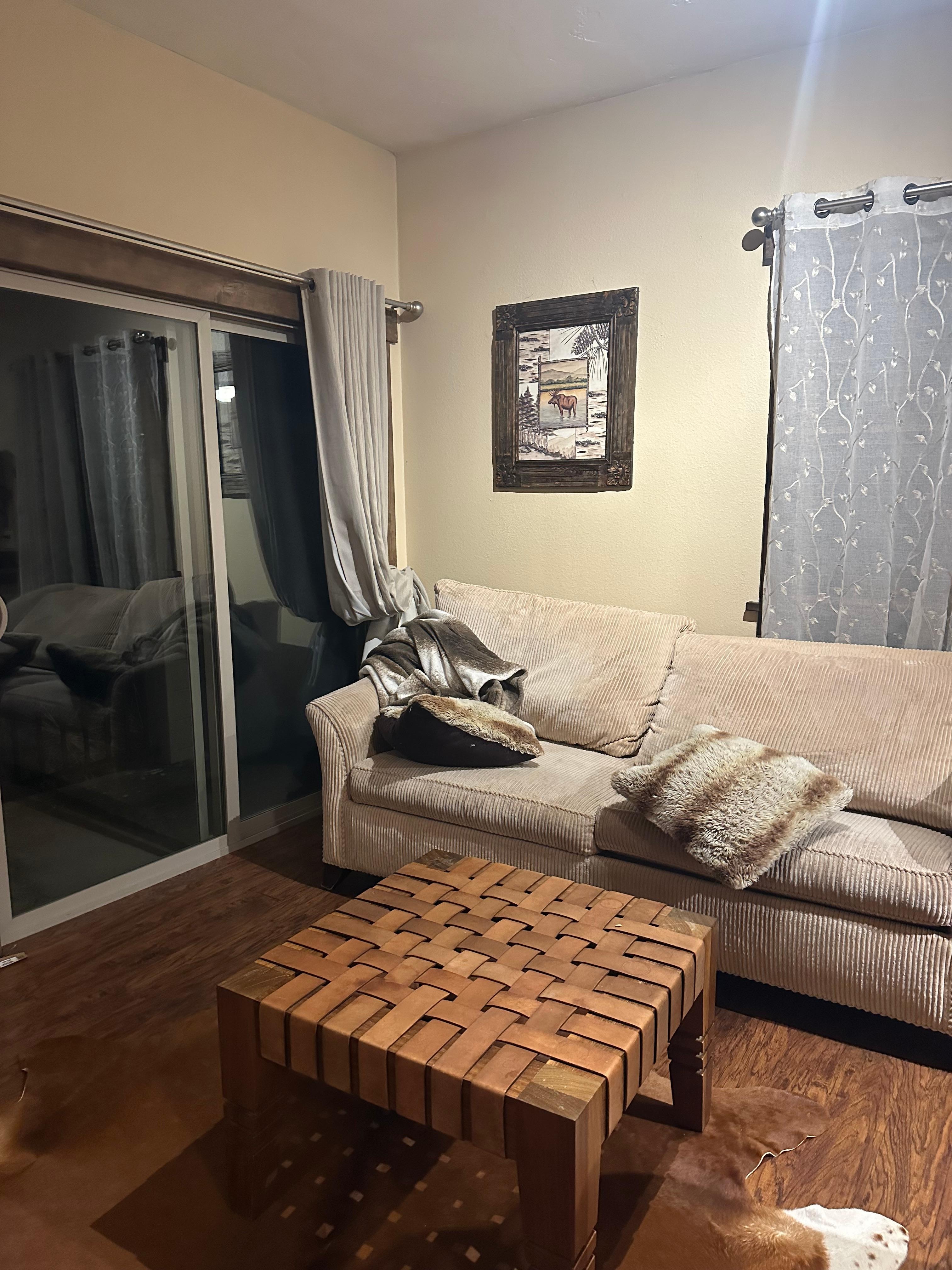 Living room room at check-in