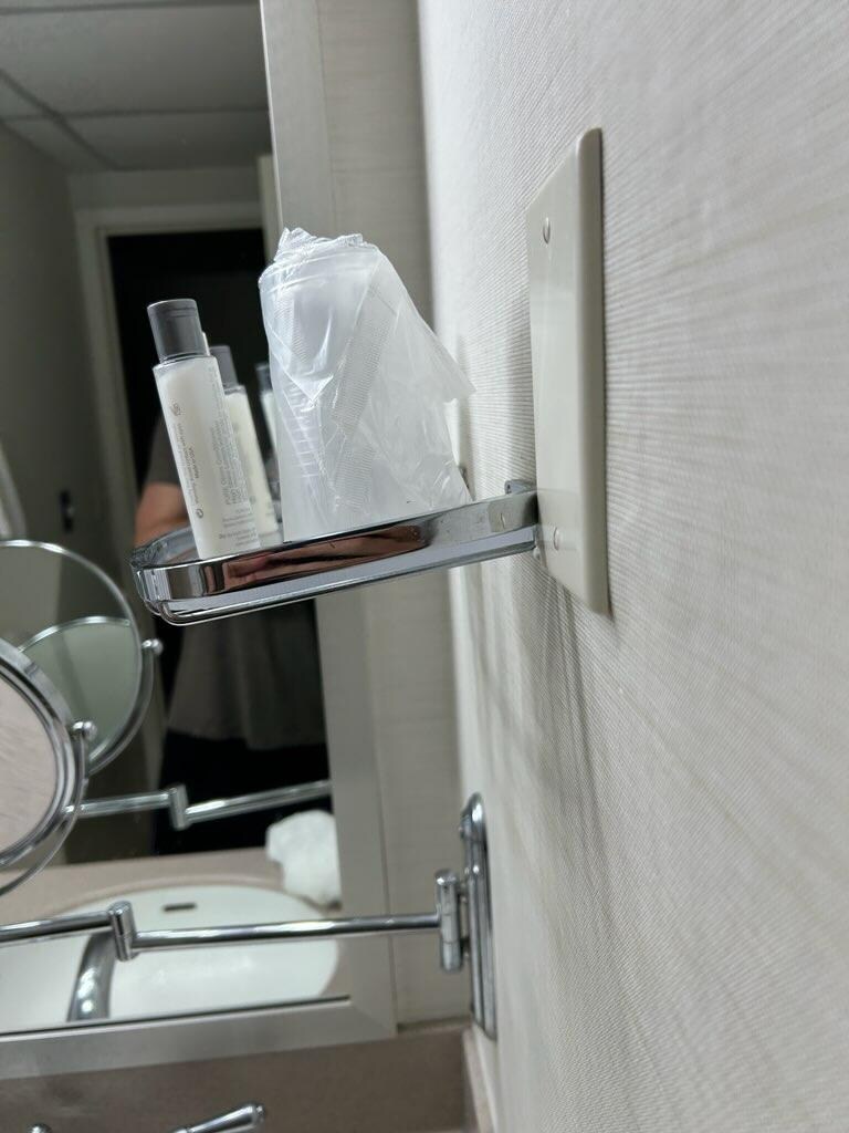 hanging shelf