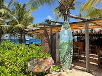 Bari beach bar