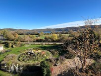 Blick aus dem Zimmer auf den Laacher See