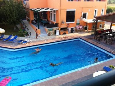 oscar apartments zante reviews