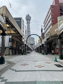 朝の通天閣