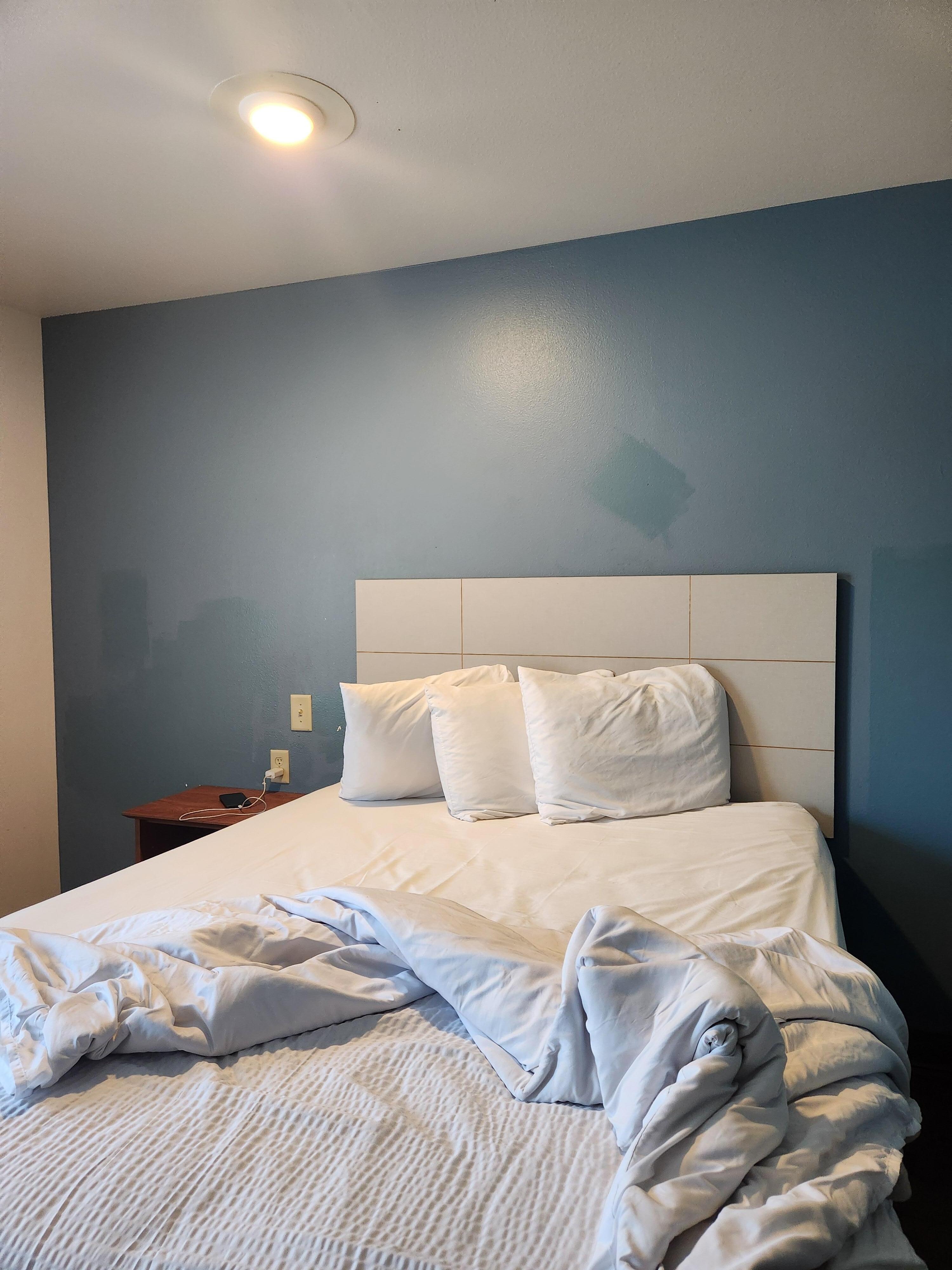 No Lamp .no picture on walls so plain