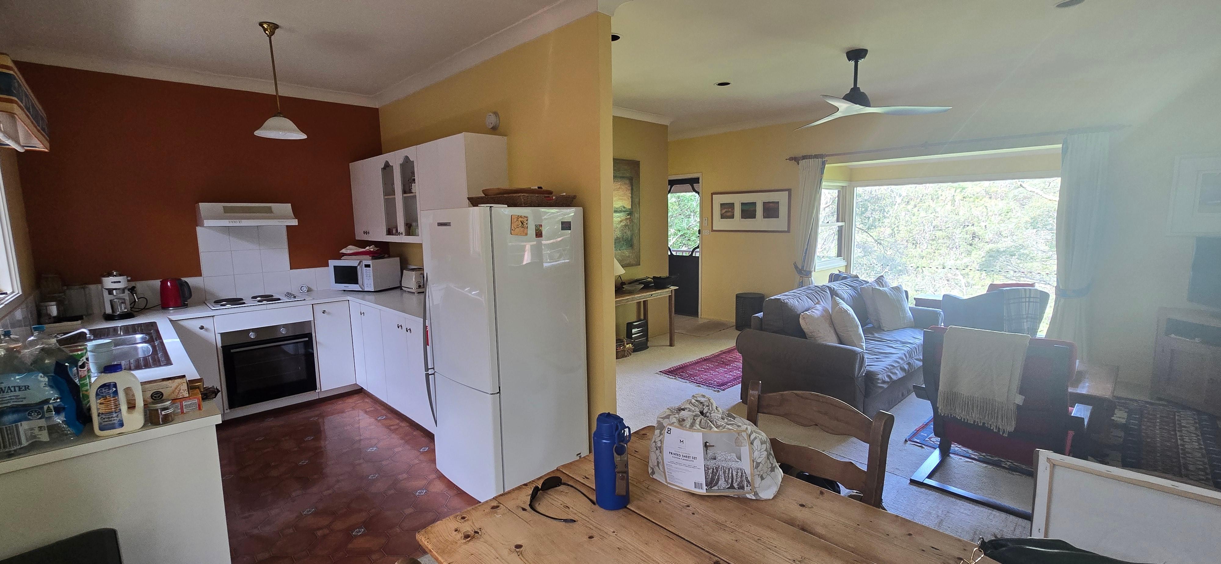 Kitchen, dining, lounge