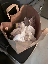 Room not cleaned from previous renters