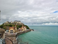 Vue de la terrasse sur le casino.