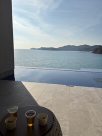 とても素敵な景色を見ながらお酒を頂きました。