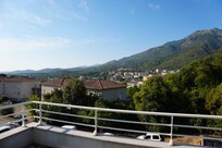 Vue de la terrasse à gauche