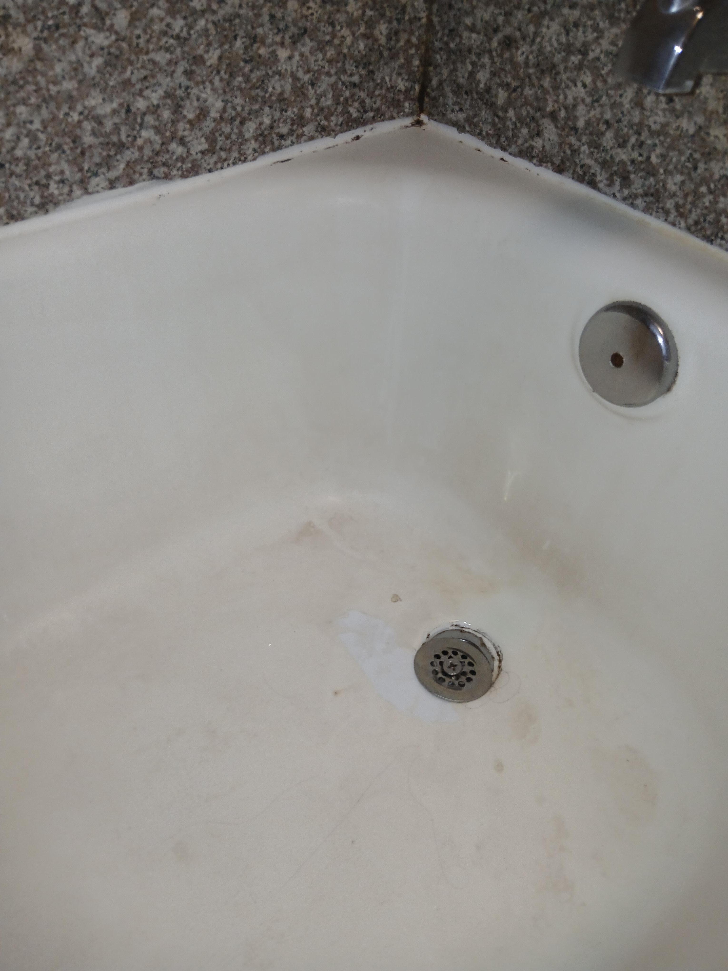 Bathtub doesn't dream