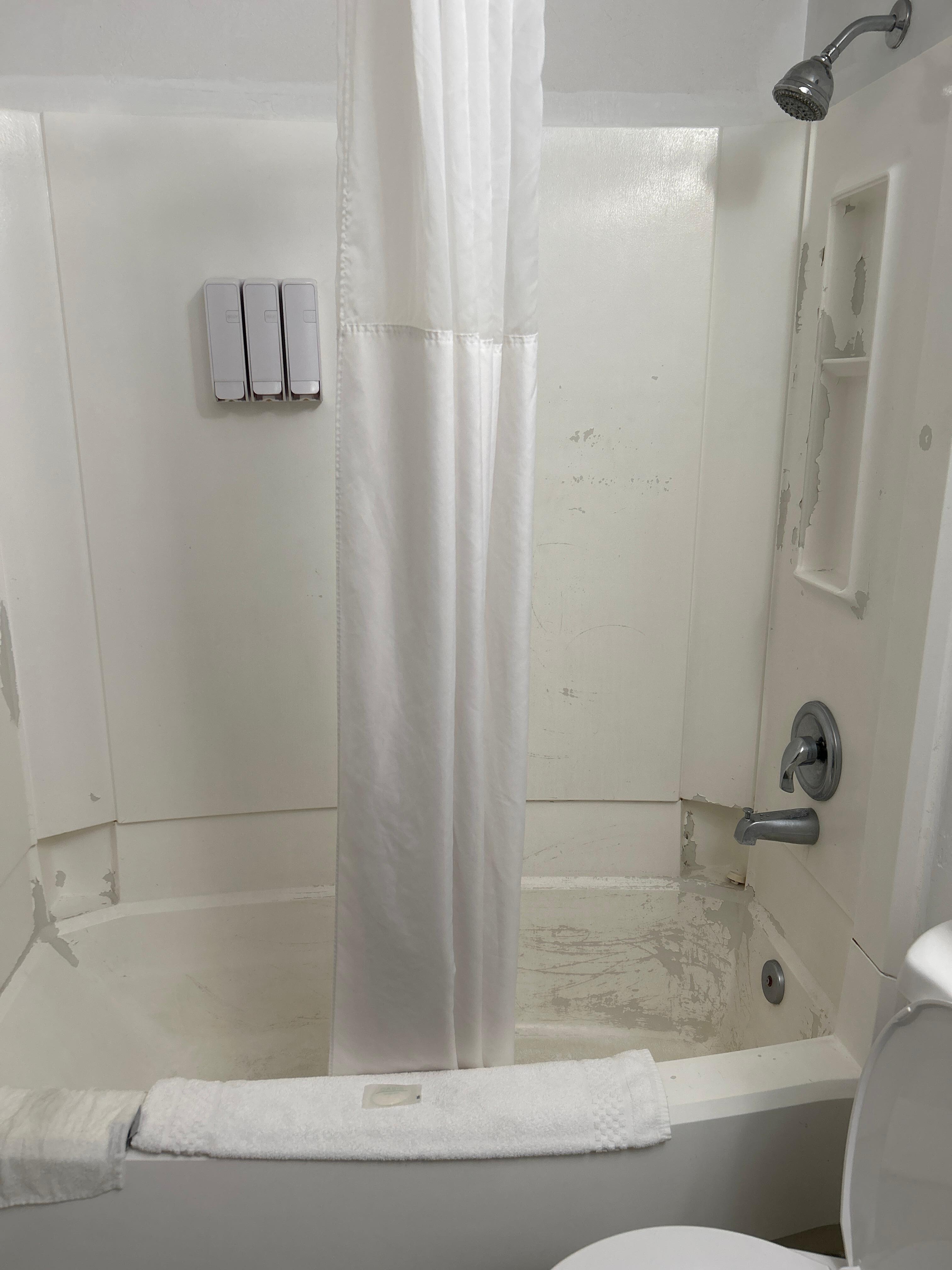 Tub/shower 