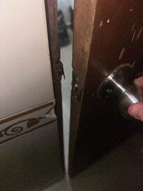 Shower door didn’t close at all