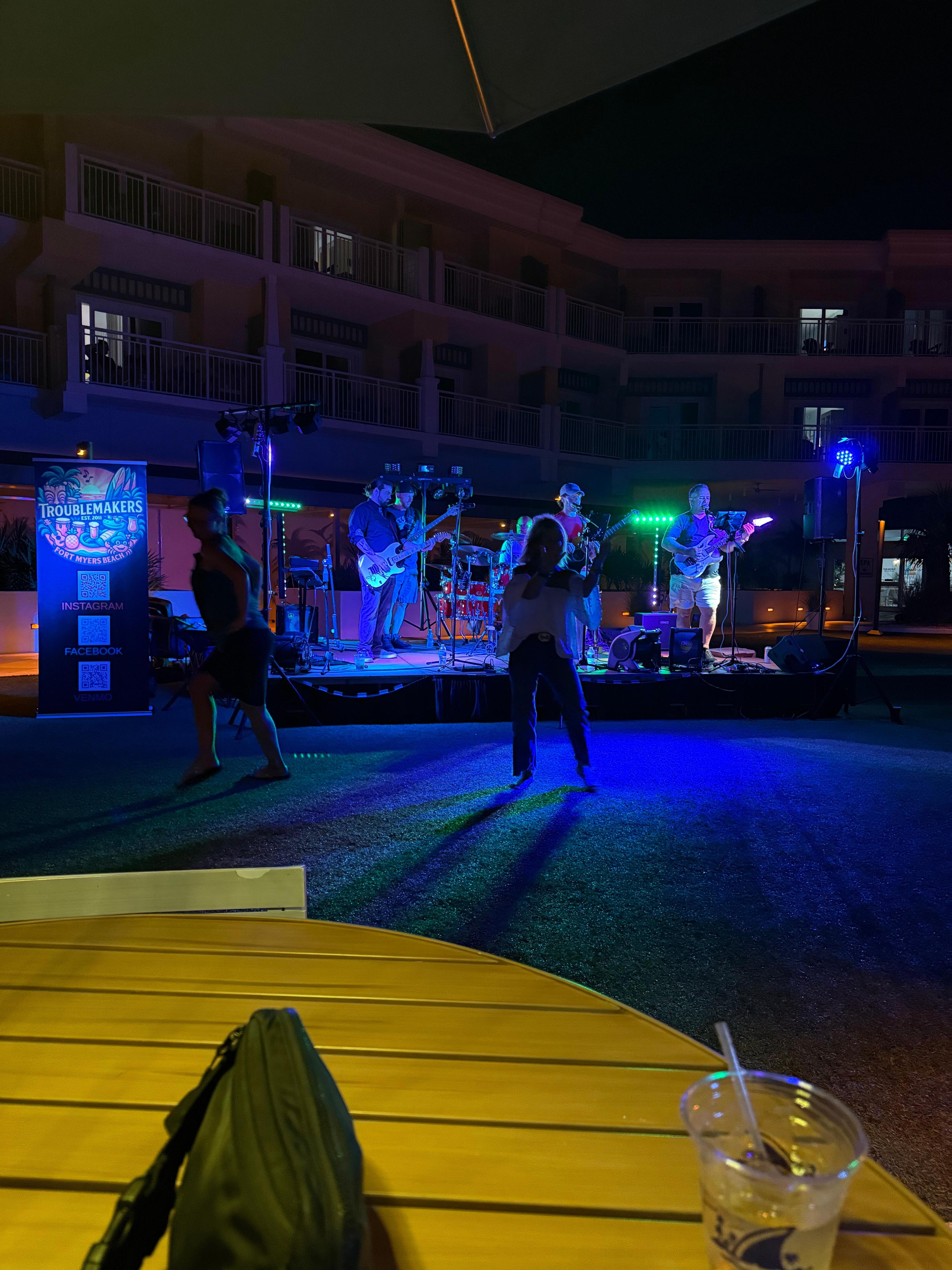 Outside entertainment 