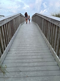 Short boardwalk to beach