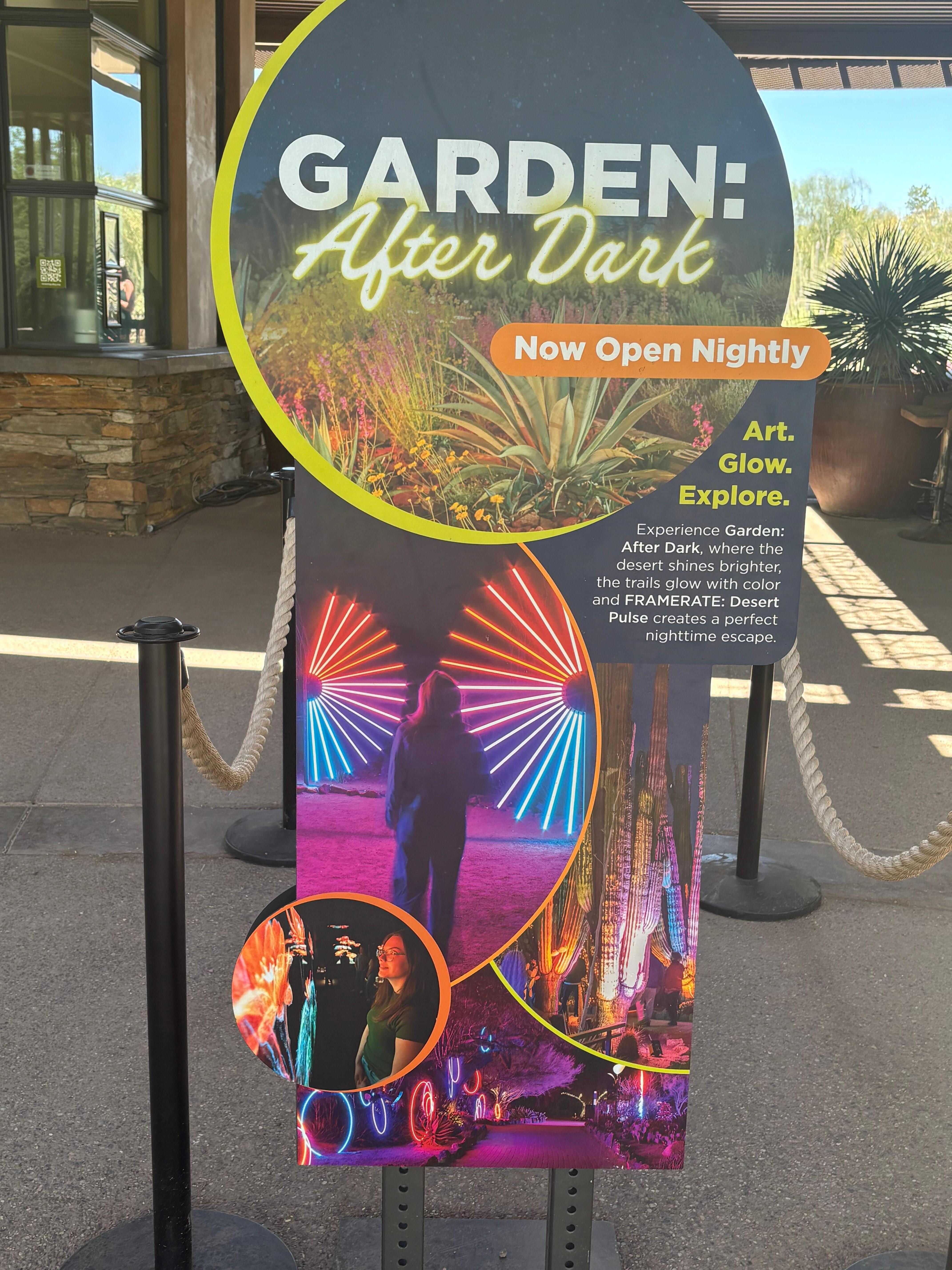 The botanical garden is writhin walking distance (less than a mile)