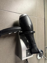 Dated and not working hairdryer