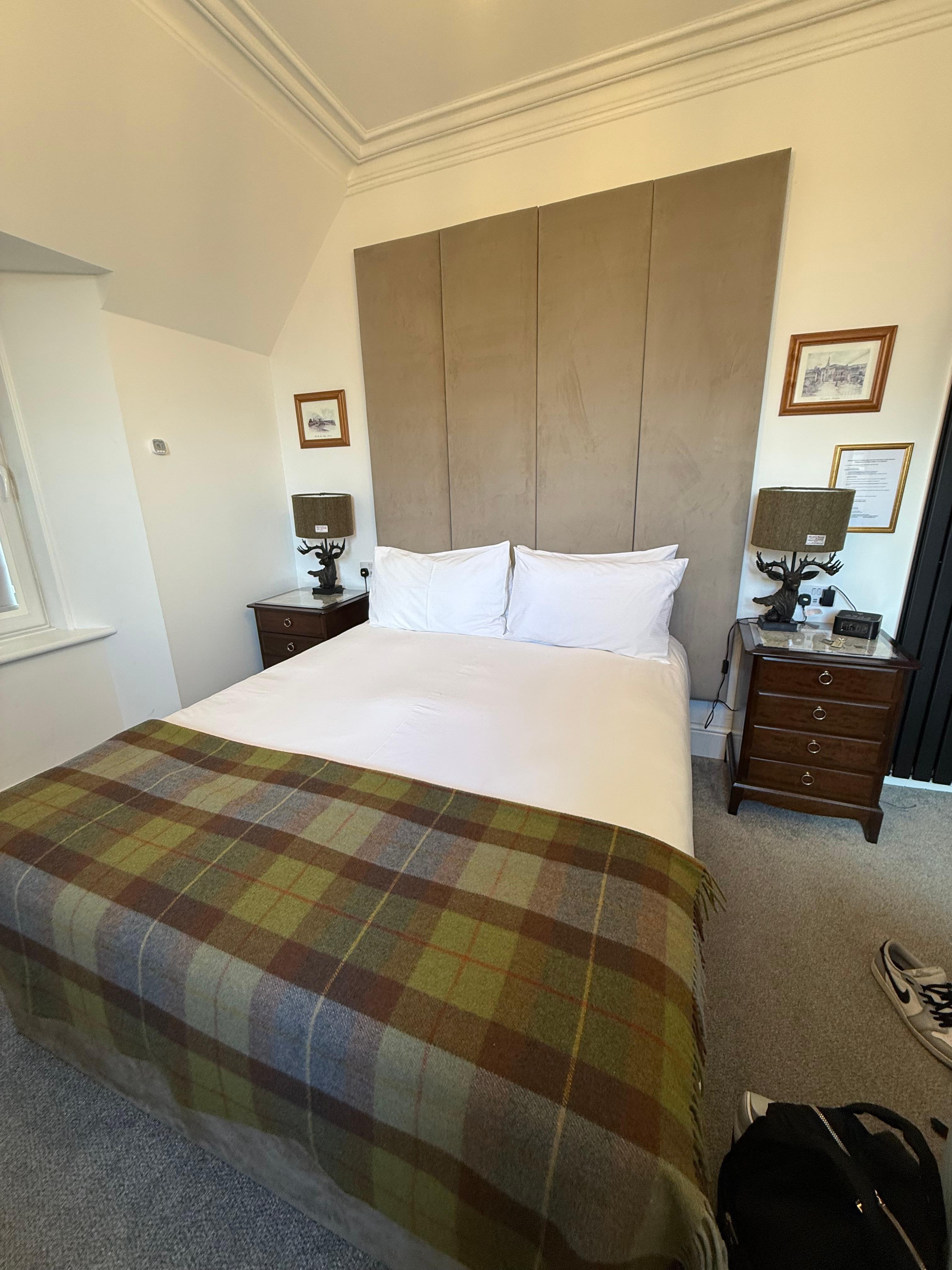 Queen Bed