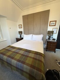 Queen Bed